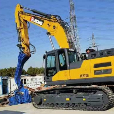 30T Hydraulic Sheet Pile Driver | 3500 RPM Vibration System | Specialized for Photovoltaic Applications