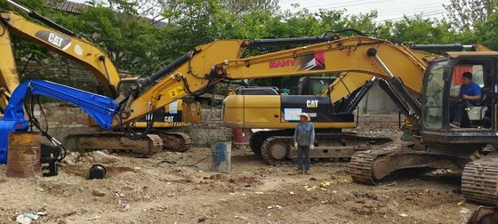 건설 및 인프라 프로젝트를 위한 전문 발굴기 덩어리 운전자