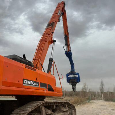 Hydraulic Pile Driver: 485 kN Centrifugal Force & 18m Max Pile Length for Deep Foundation