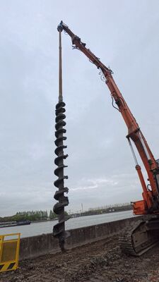 35000N V+Earth Auger 공급업체 중국   고품질 소음 적 친환경 운영 자체 윤활용 베어 디자인