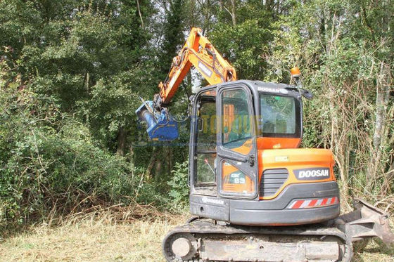제어력이 향상되고 소음이 최소화된 유압식 헤지 커터/부시 트리머